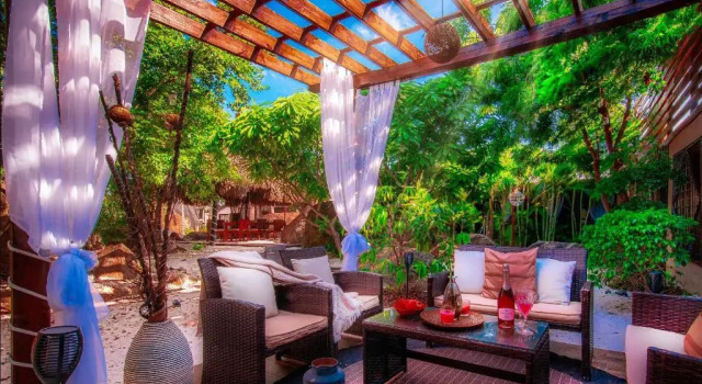 Коттедж Bali Retreat Aruba -2 Pools,Cinema,Yoga,Cave