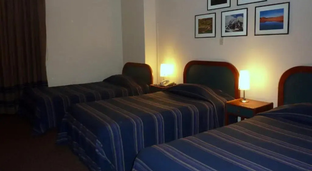 Трёхместный номер Standard Kamana Hotel