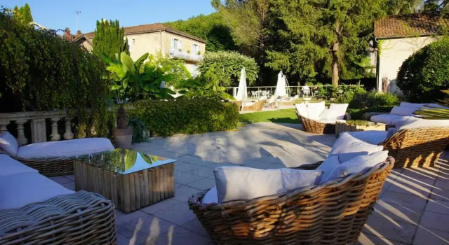 Hôtel le Centenaire, Rezerwuj Hotel Hotele w Dodogne Valley ze śniadaniem, Śniadanie