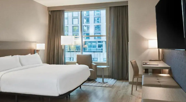 Номер Standard AC Hotel Nashville Downtown