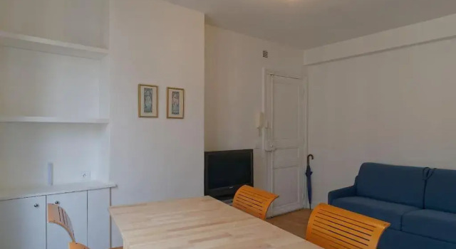 Quiet apartment near Montmartre, Забронировать Апартаменты/квартира Париж Иль-де-Франс, рядом с Монмартр
