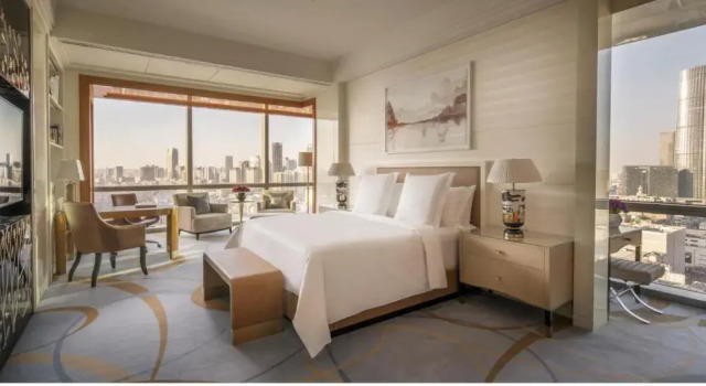 Двухместный люкс Premier Four Seasons Hotel Tianjin