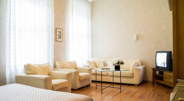 Elizabete Design Hotel, Забронировать Бутик-отель Отели в центре Центра, в центре