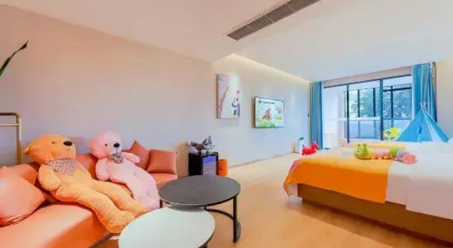 Люкс Qinqin Parent-Child Hotel (Dujiangyan Scenic Area)