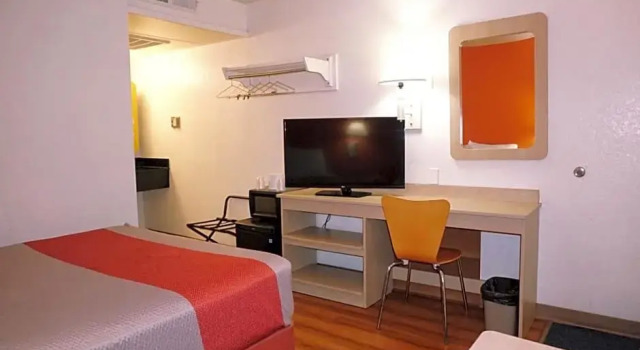 Номер Premium Motel 6-Flagstaff, AZ - Butler
