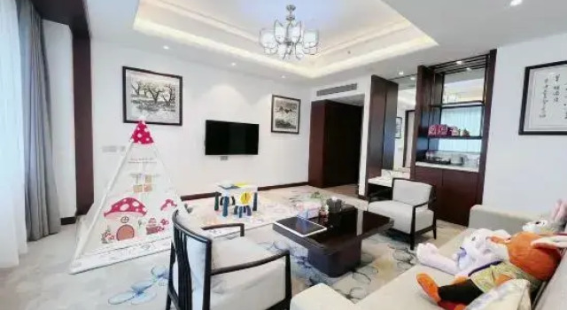 Люкс Century Runhua Hotel