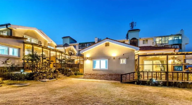 Seongsan Hill Pension, Забронировать Отель Отели Согвипхо с парковкой, Парковка