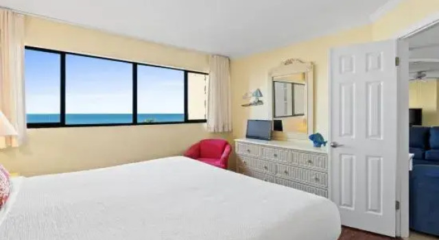 Summerhouse 304A, Book Hotel Lower Grand Lagoon USA