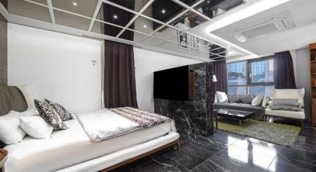 Номер Standard The Post Hotel