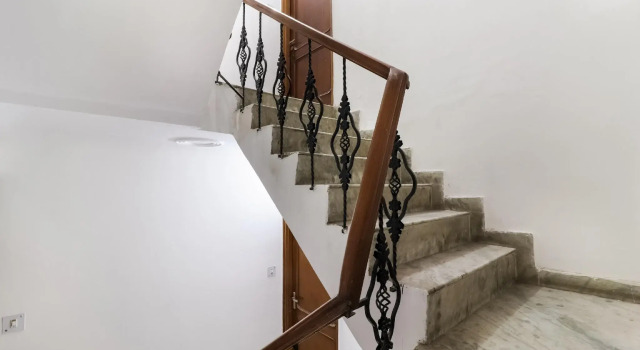 OYO 75380 Hotel Shimla, Забронировать Отель район Дварка Нью-Дели