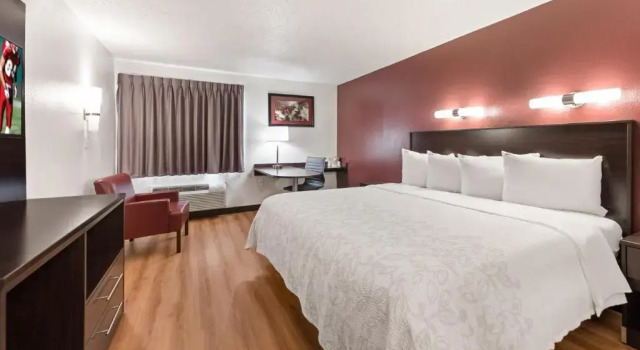 Номер Superior Red Roof Inn PLUS+ Columbus - Worthington