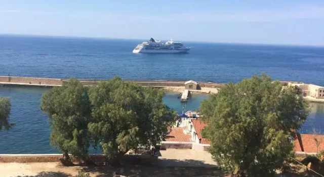 Четырёхместный номер Standard с видом на море The Chania balcony rooms 47