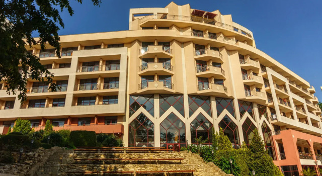 Park Hotel Odessos - All Inclusive, Забронировать Отель Отели Золотых Песков 3 звезды, рядом с Поле для мини-гольфа, 3*