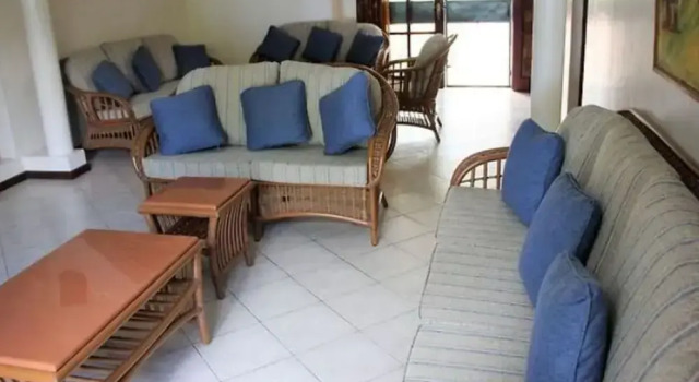 Люкс Deluxe Niro Beach House-Kusyombunguo Hotels Ltd