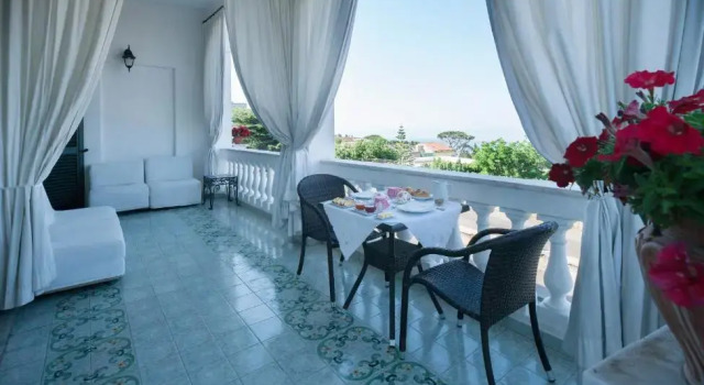 Deluxe Doppel Zimmer mit Balkon und mit Meerblick B&B Dumbolo