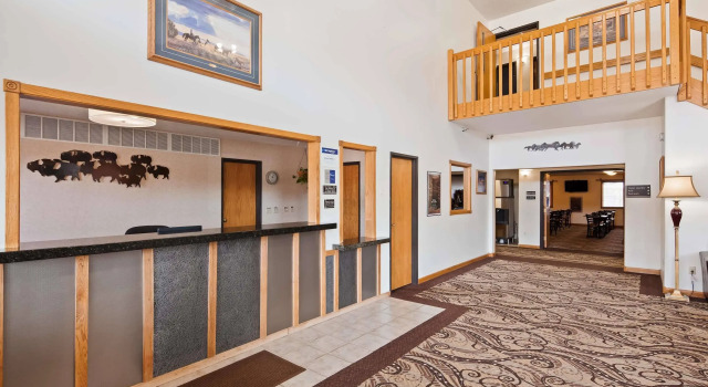Serena Inn & Suites, Забронировать Отель Отели Сандэнс 3 звезды, 3*