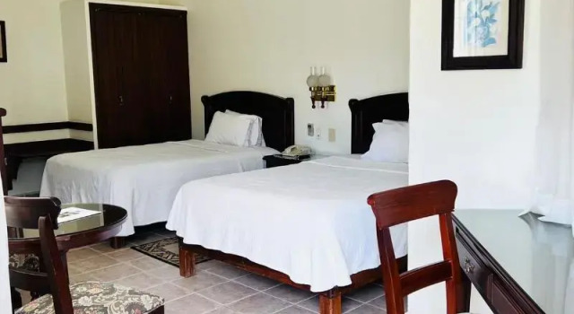 Двухместный номер Standard с балконом Hotel Hacienda Los Laureles