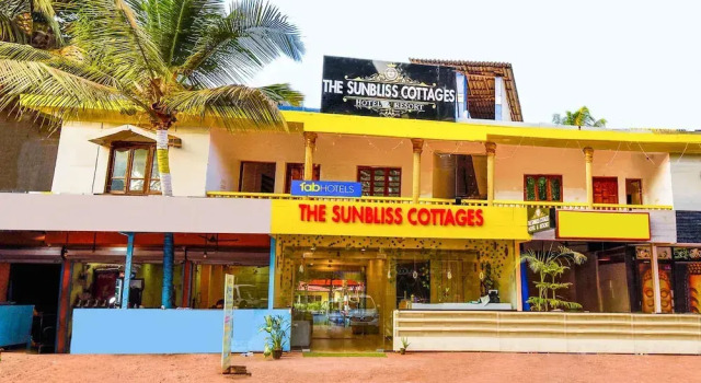 Fabhotel Bellini Morjim Resort, Rezerwuj Ośrodek wypoczynkowy Morjim North Goa