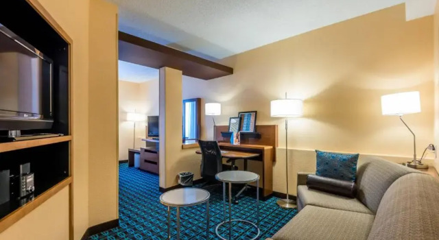 Студия Fairfield Inn & Suites Savannah I-95 South