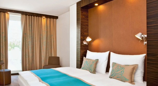 Motel One Saarbrücken, Забронировать Мотель Саарбрюккен земля Саар, рядом с Kreisständehaus