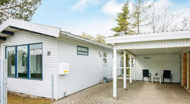 6 Person Holiday Home in Borkop, Book Hotel Hotels in Børkop with Parking, Parking