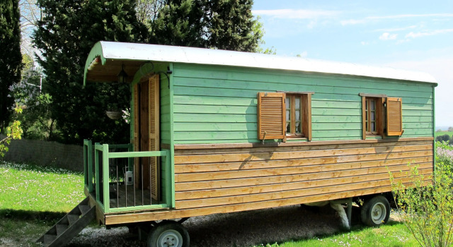 Les Roulottes Du Lauragais, Book Guesthouse Guest Houses in Aude, Guesthouse