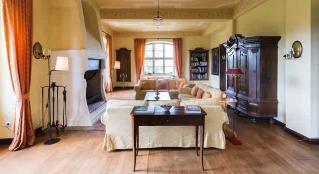 Hotel Schloss & Gut Ulrichshusen, Забронировать Отель Ульрихсхузен Мекленбургское поозёрье