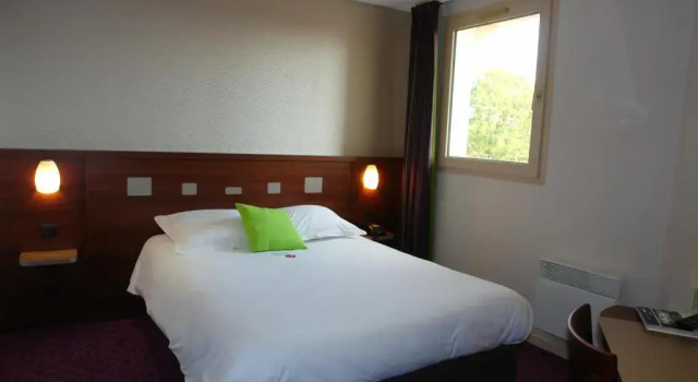 Номер Standard Brit Hotel Angers Parc Expo - LAcropole