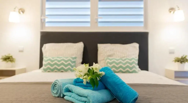 Villa Mistral Curacao - Luxurious 5 bedrooms, 5 min drive from the beach