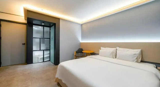 Двухместный номер Standard Hotel the May