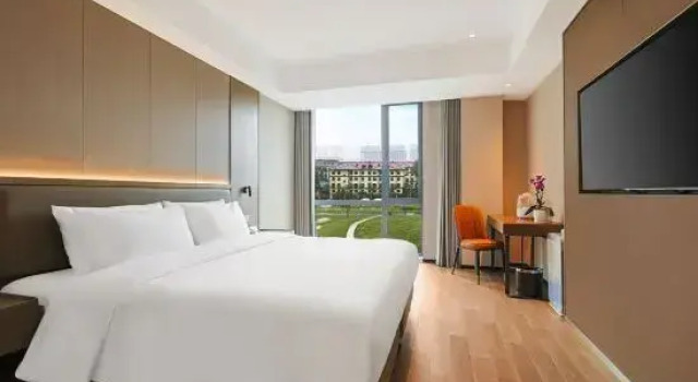 Люкс Superior Changchun Herun  Hometown Hotel