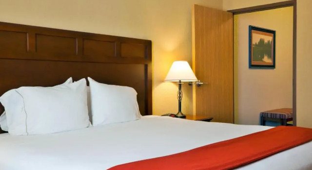Люкс Holiday Inn Express of Salado-Belton by IHG