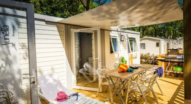 Люкс Camping Le Bois Fleuri