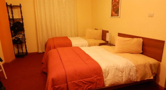 Independencia Puno Inn, Rezervovat Hotel Hotely v centru Puno, hotely v centru Puno, Parkování, Snídaně