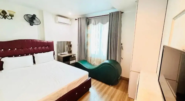 Thủ Đô Vàng Hotel HN - by BAY LUXURY, Забронировать Отель Hà Ðông Муниципалитет Ханой