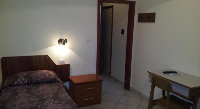 Номер Standard George Hotel