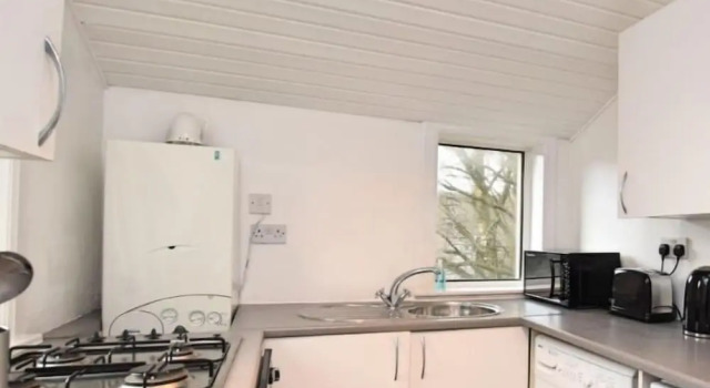Апартаменты One Bedroom Apartment by Klass Living Serviced Accommodation Coatbridge - Whifflet Park Apartment With Wifi  and Parking