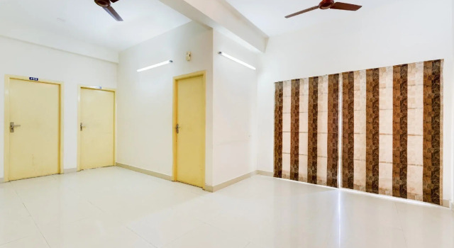 OYO Flagship 77300 J2 Service Apartment, Забронировать Апартаменты/квартира Шолинганалер Ченнаи