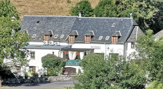 Hotel bar brock, 预订 酒店 圣马丹苏维古鲁 Cantal