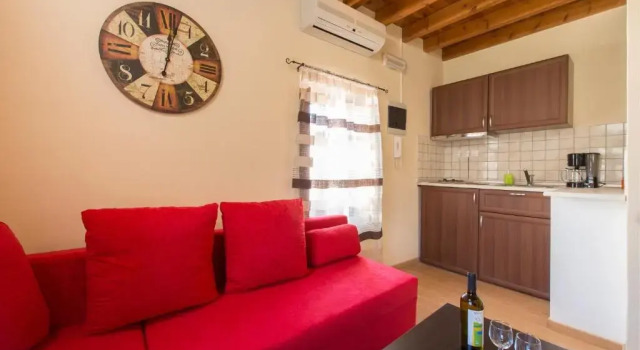Апартаменты с видом на парк Aglaea Apartment in Rhodes Old Town