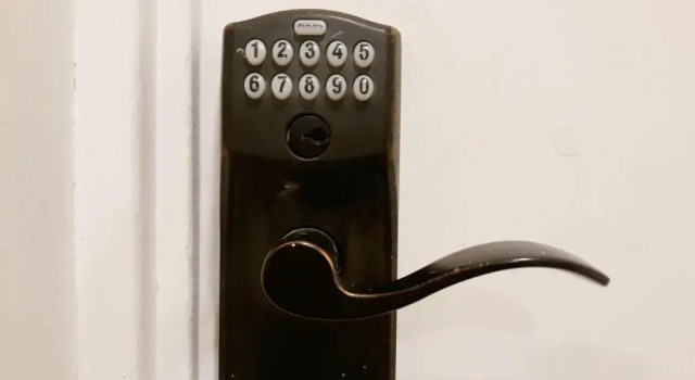 Апартаменты Diplomat Apartment