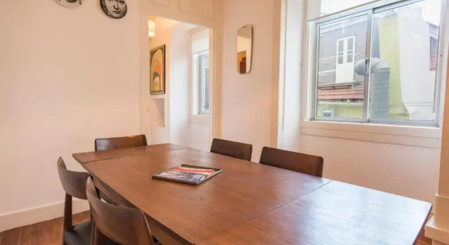 Апартаменты Lovelystay - Chiado 2 Bedroom Charm!