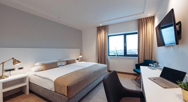 Antunović Hotel East, 预订 酒店 赛斯韦泰 萨格勒布