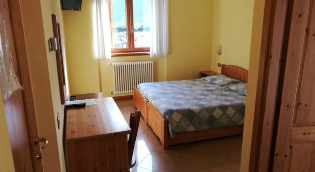 Agriturismo la campagnola, Buchen Sie Bauernhof Hotels in Gordona mit Parkplatz, Parkplätze