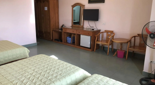 Трёхместный номер Superior Central Halong Hotel
