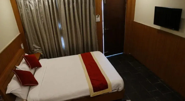 Двухместный номер Deluxe с балконом Rhino Land Jungle Lodge