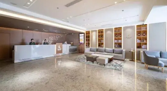 Lavande Hotel