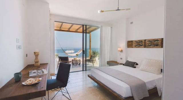 Villa Triscele 10, Emma Villas, Book Villa Hotels in Sicily with Parking, Parking