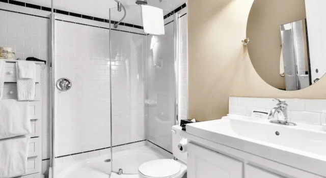 Номер Standard The Charles Hotel