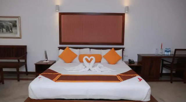 Номер Deluxe Refresh Hotel Hikkaduwa
